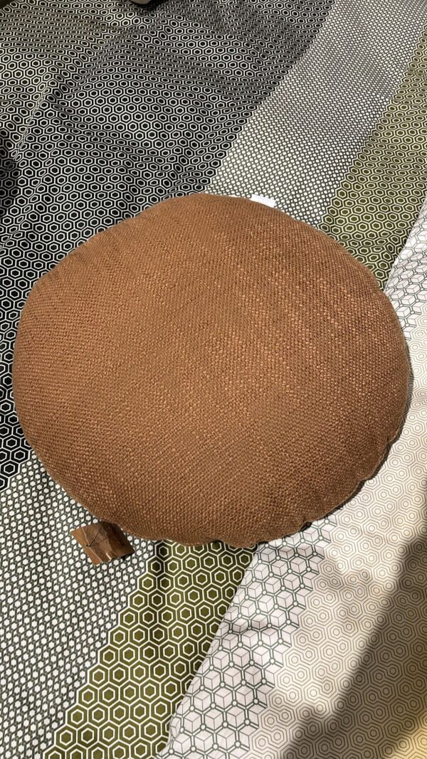 Sierkussen Abay Rond Bruin (50x50)