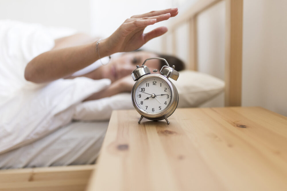 moe wakker worden oorzaak